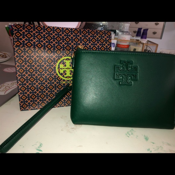 tory burch lily large zip pouch
